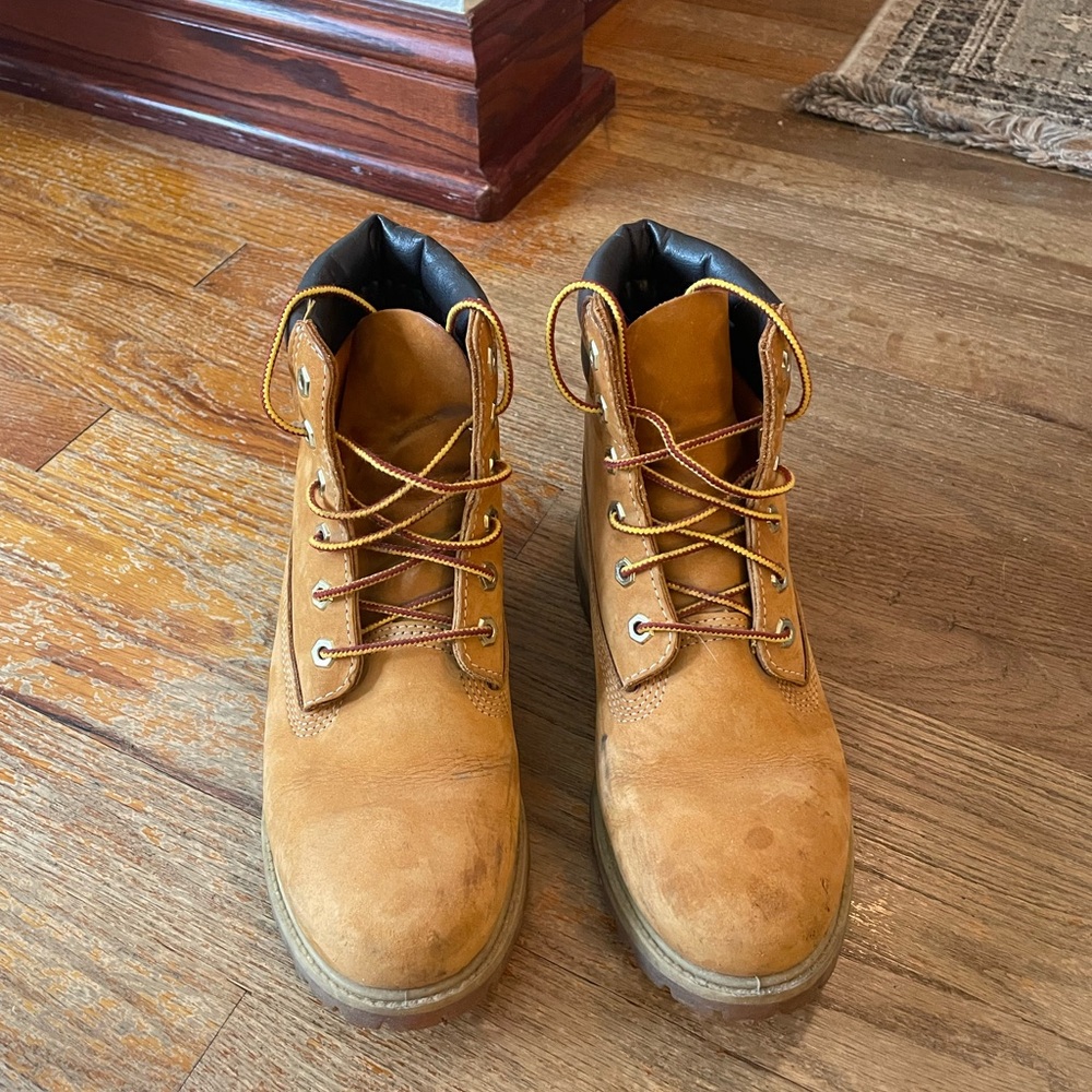 Timberland Women’s Tan Leather Boots